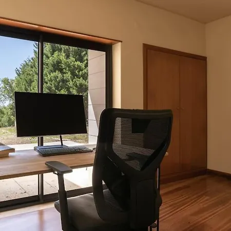 Retreat Haven Next To Nazare Vila Pataias